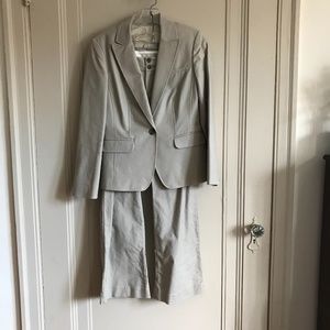 Banana Republic Factory 3-Piece Suit - Tan